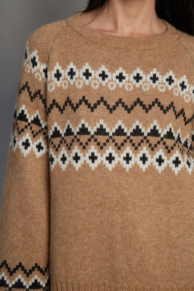 Ayllu Beige Sweater