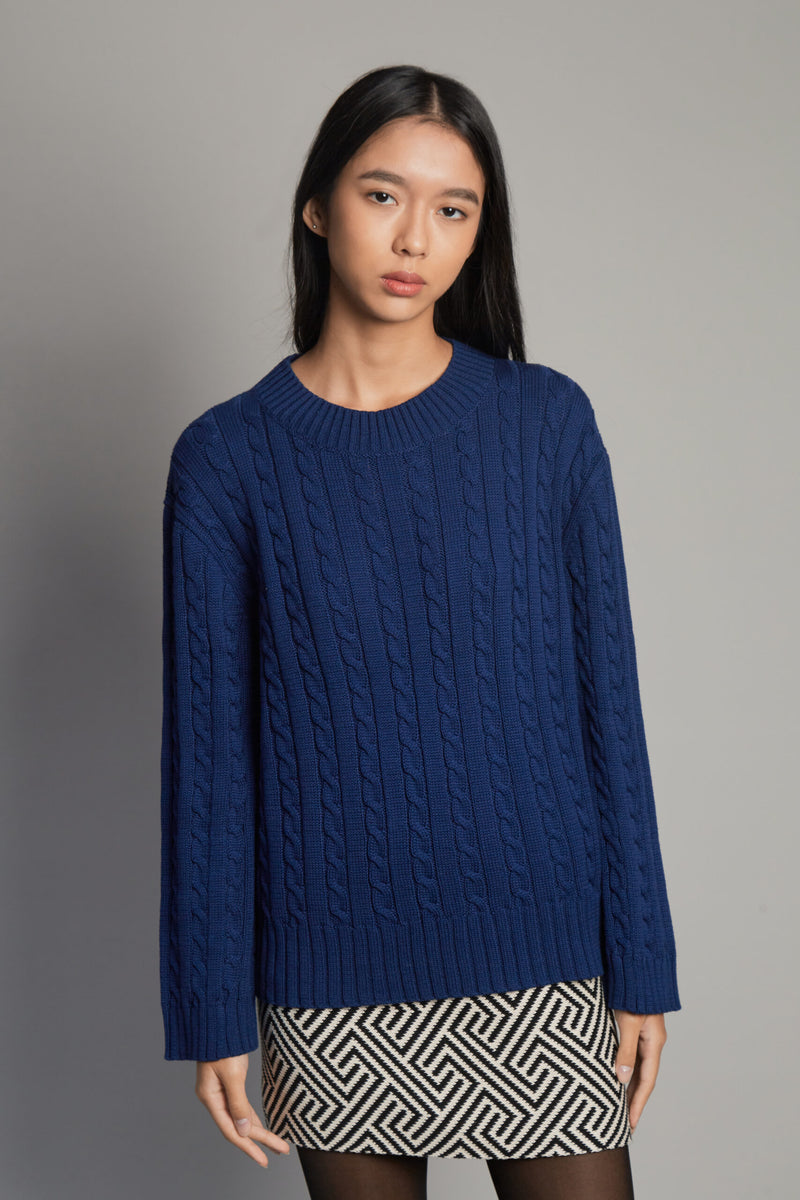 Peldaño Blue Sweater