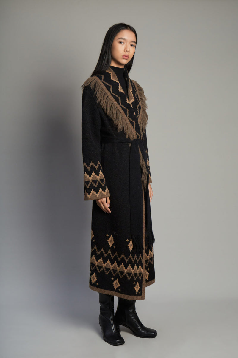 Sumaq Black Coat
