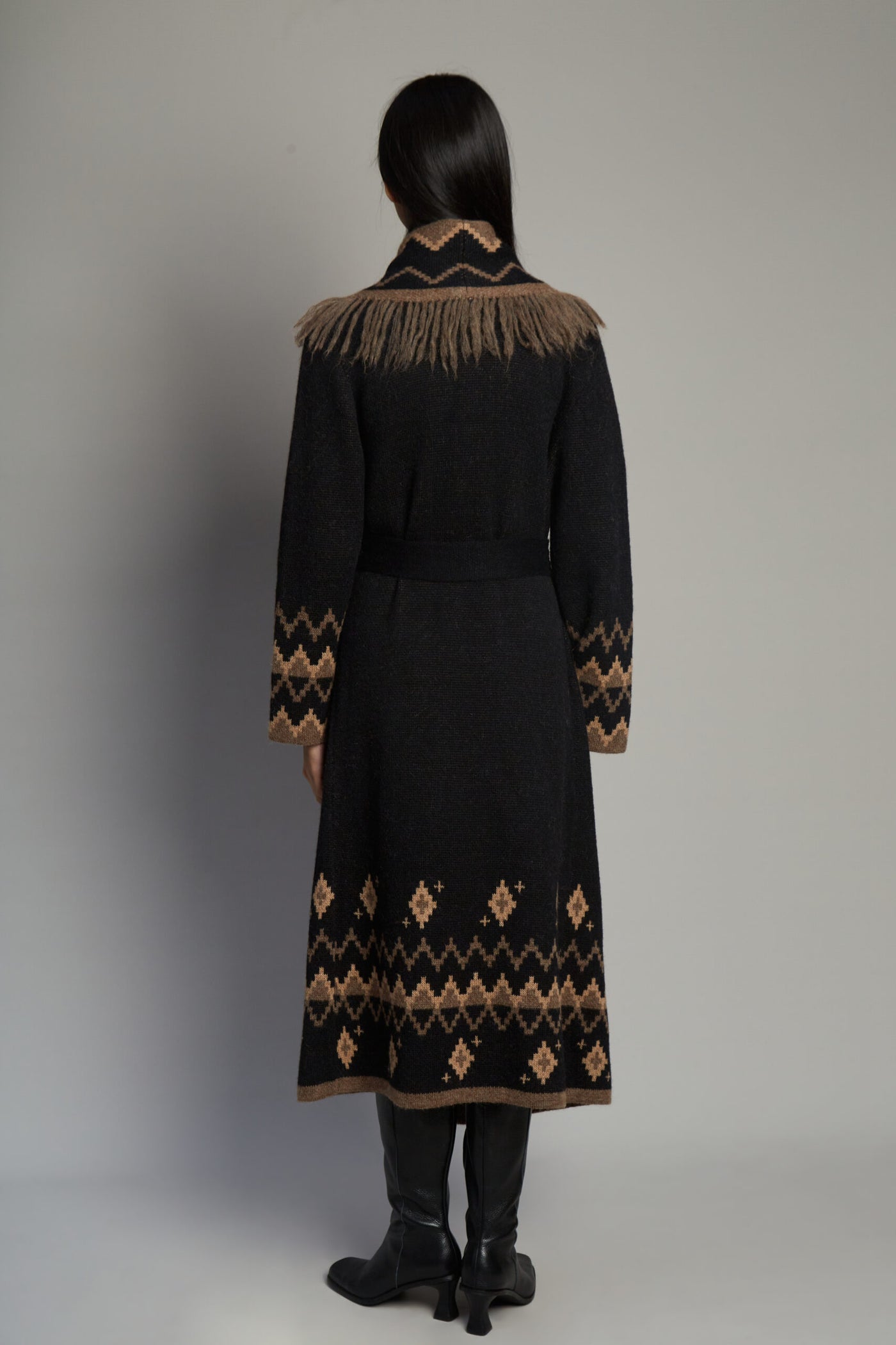 Sumaq Black Coat
