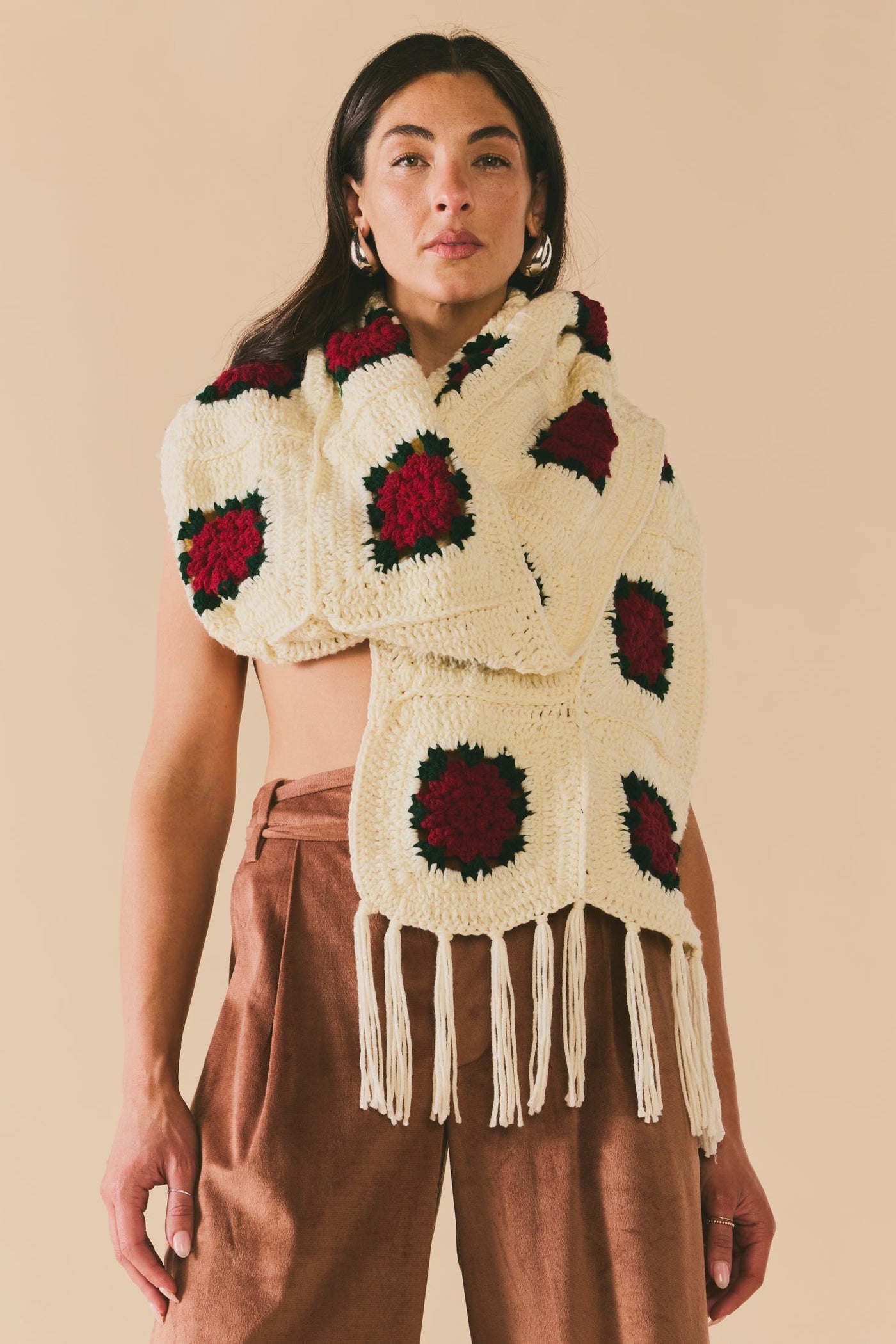 Round Top Rose Scarf