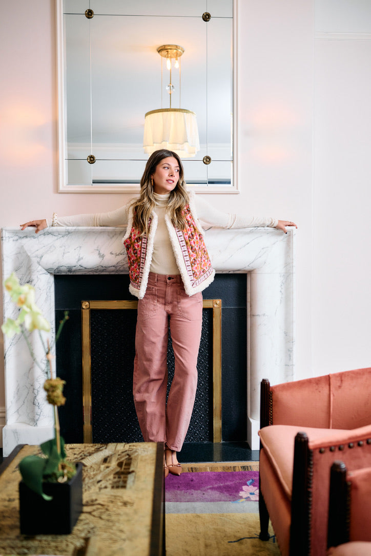Willow Sherpa Reversible Vest - Farmhouse Pink