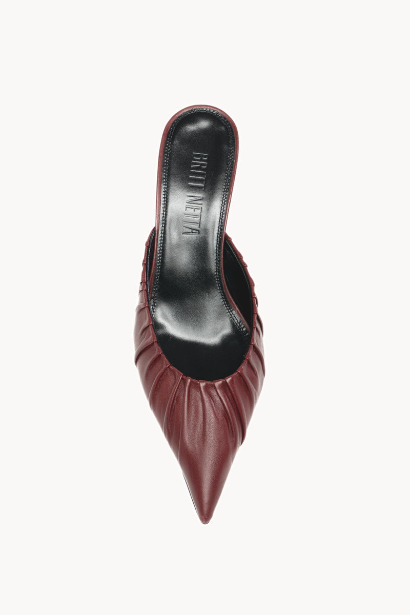Anora Mule