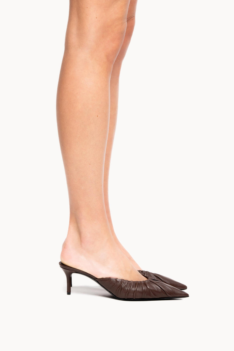 Anora Mule