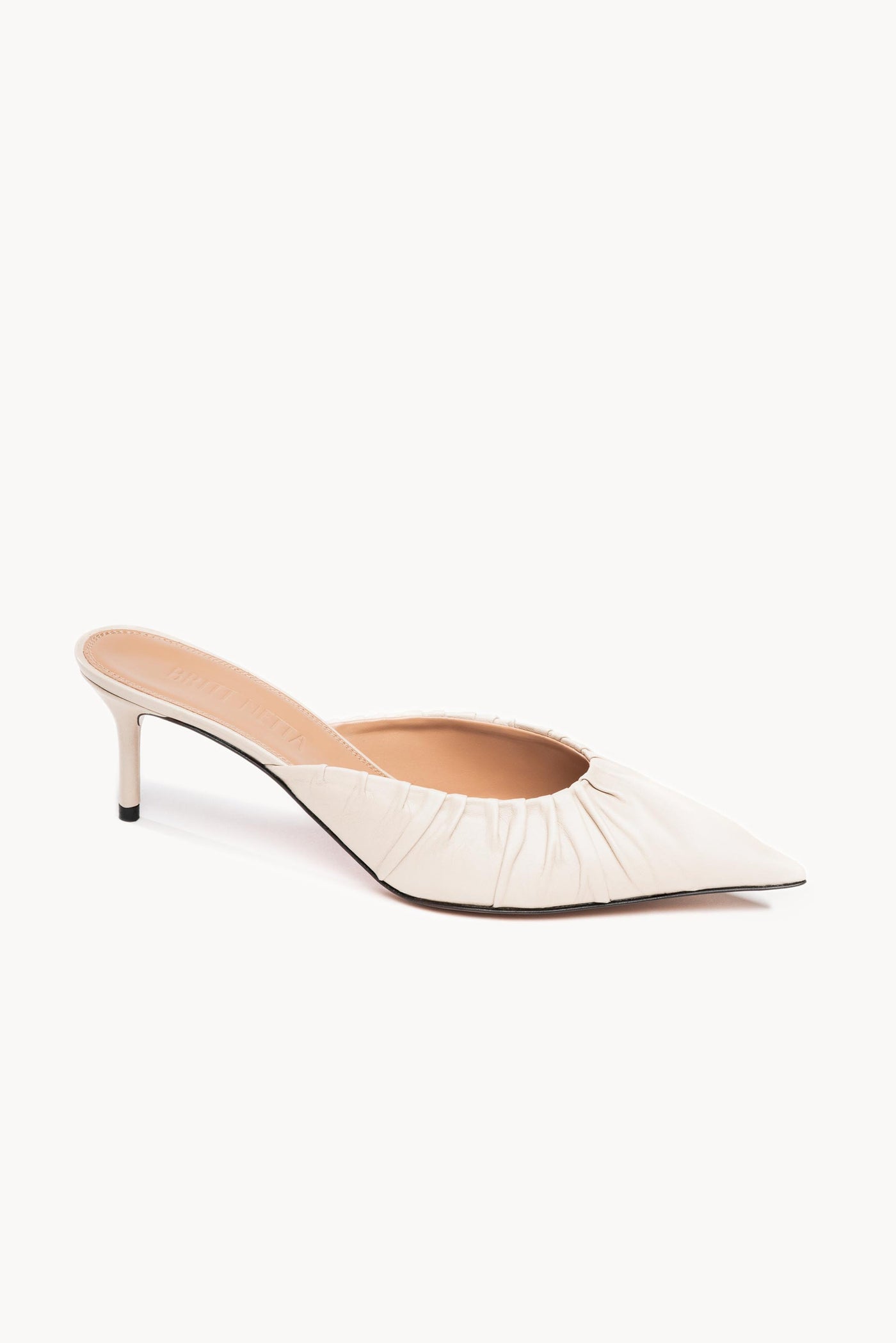 Anora Mule
