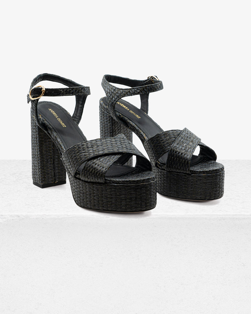 Bella Black Raffia