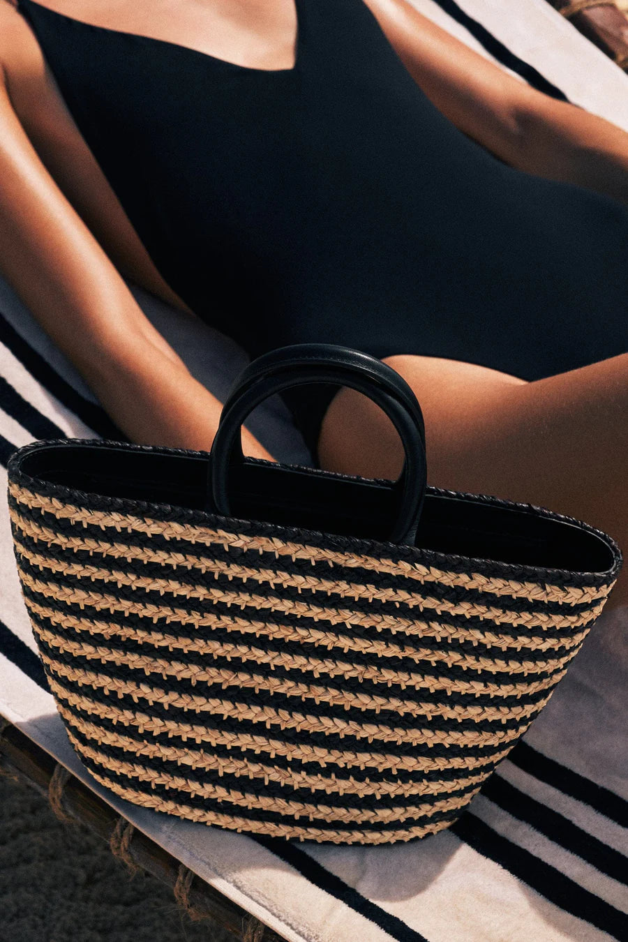 Top Handle Raffia Tote