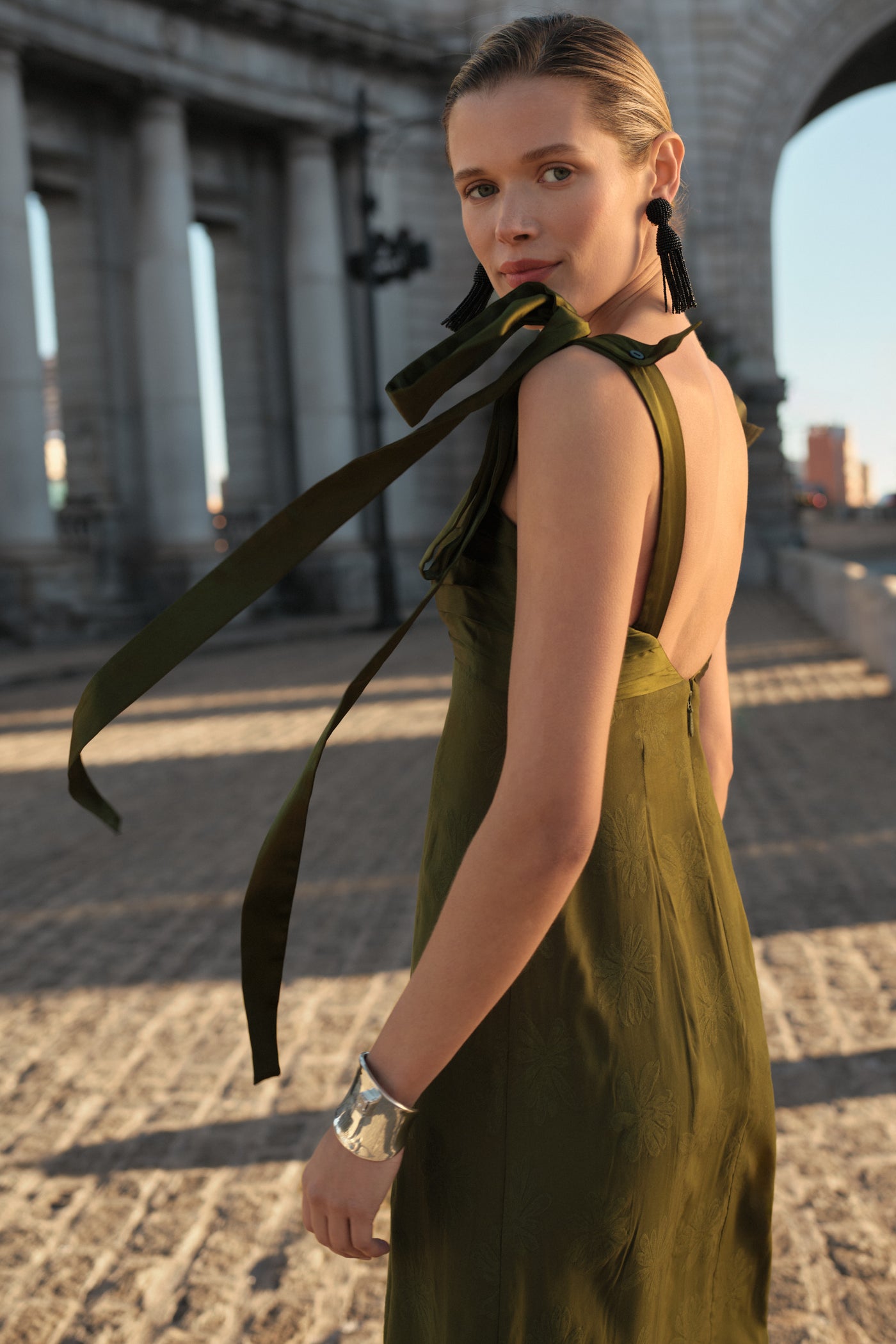 GOLDIE BOW SLEEVE GOWN