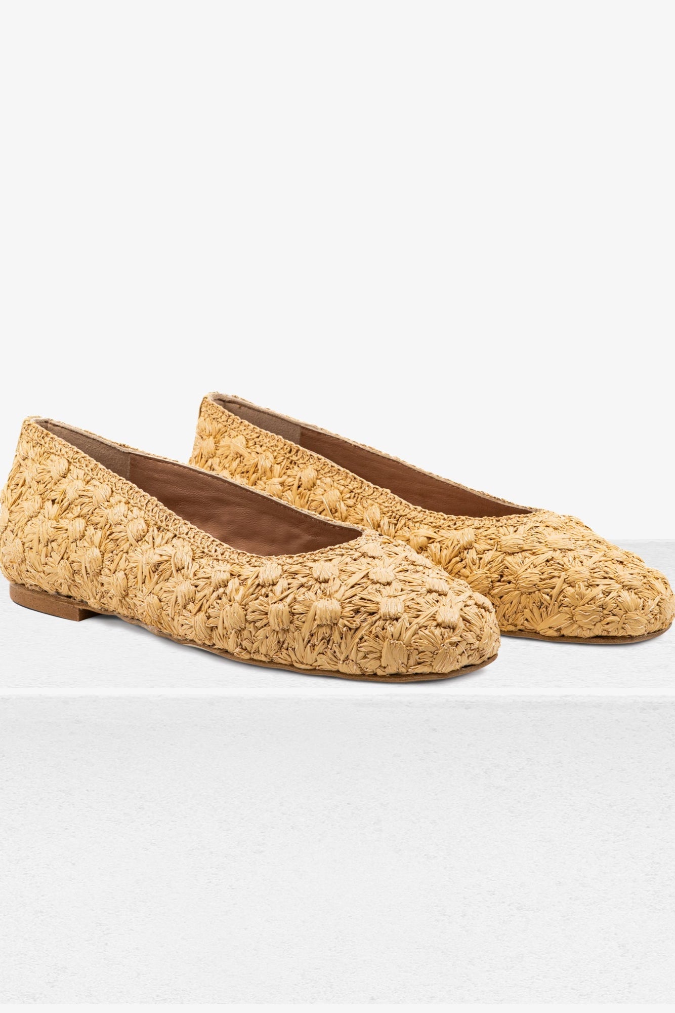 Dalia Flower Raffia Ballerina
