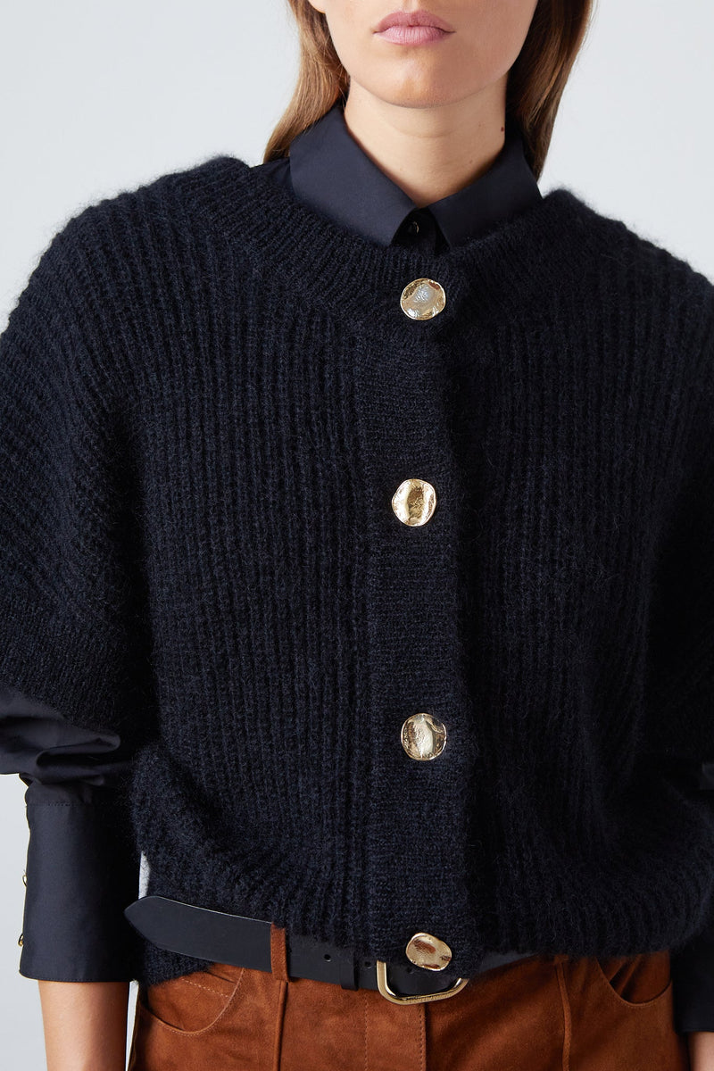 Luca Vest Black