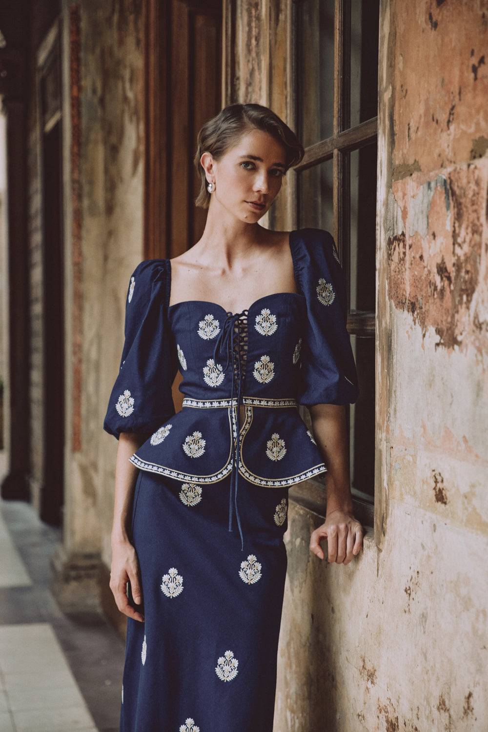 Mitra Lace Front Bustier - Navy & White