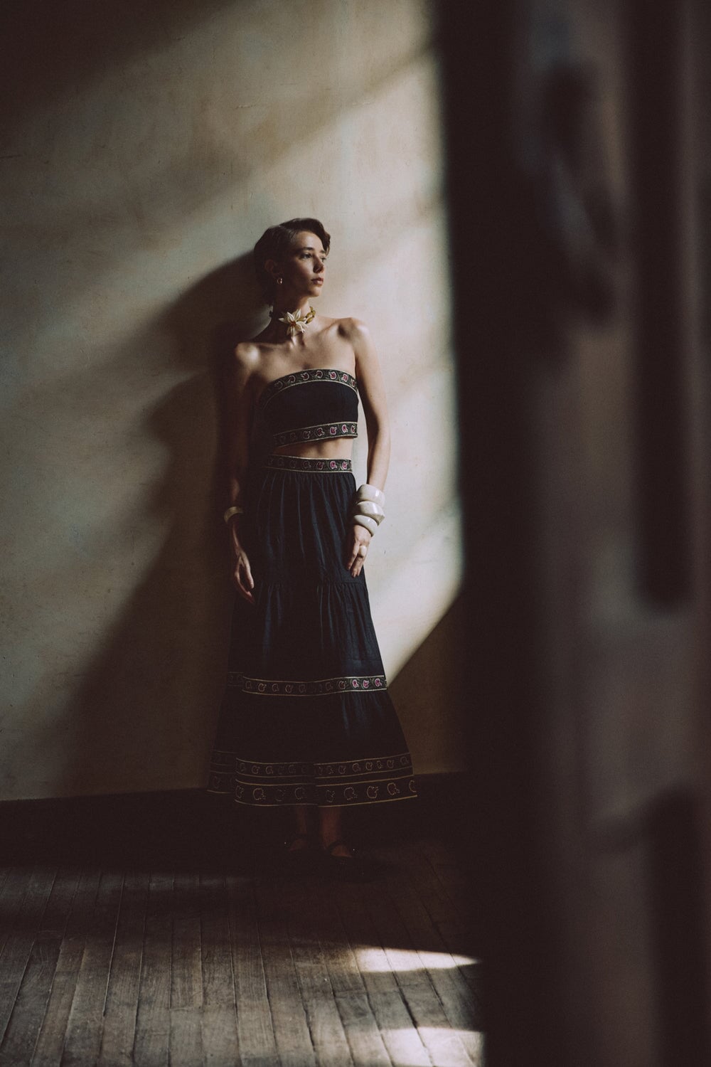 Carnation Crop Top - Black & Brick