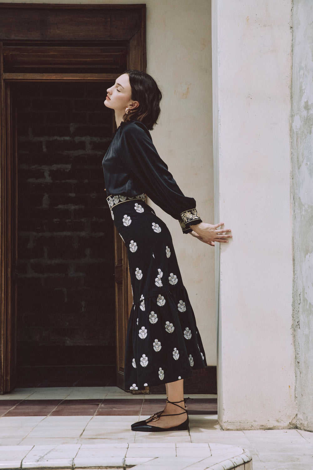 Begum Skirt- Black, White & Gold